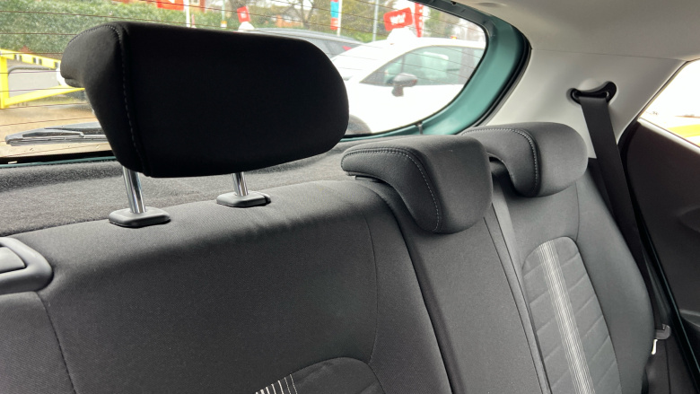 Hyundai i10 1.0 MPi SE Connect 5dr Petrol Hatchback